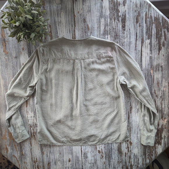 KOTN Tunic Button Up Blouse Green Womens Medium - Picture 9 of 9